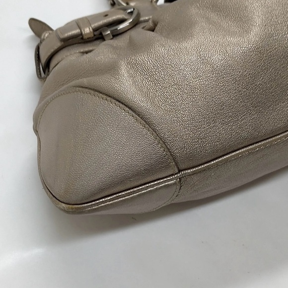 Salvatore Ferragamo Marisa Silvery Beige Gold Leather Hand Shoulder Bag - Picture 5 of 9
